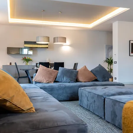 San Carlo Premium - Centro Apartment *